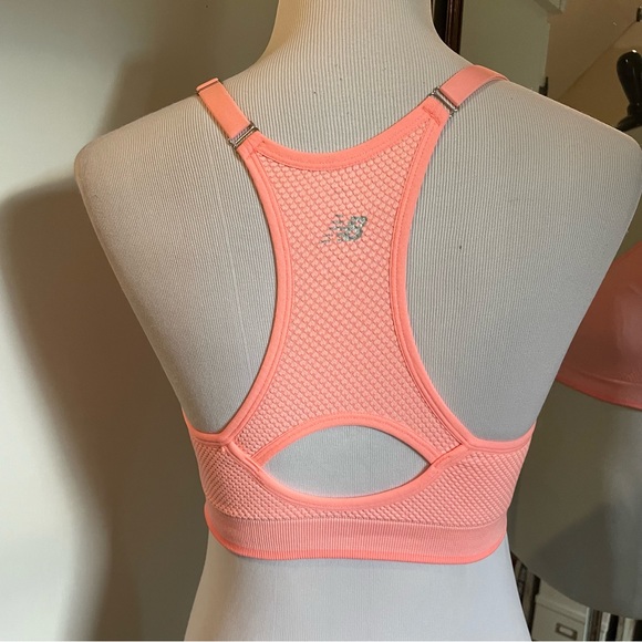New Balance Medium Pink Sports Bra - Picture 3 of 4